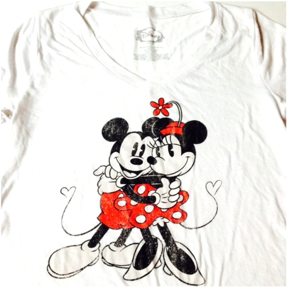Disney Tops - *3/$30* Vintage Disney Mickey & Minnie Mouse Tee